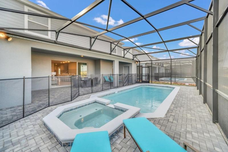 Brand New 9Bd Mansion Pool Spa At Windsor Island - image 49