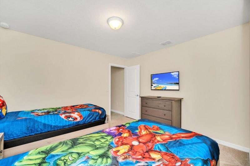 1681KL Weekly Stay 6Br Fireworks View - image 16