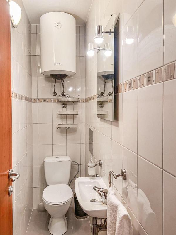 Lara Apartment - image 10