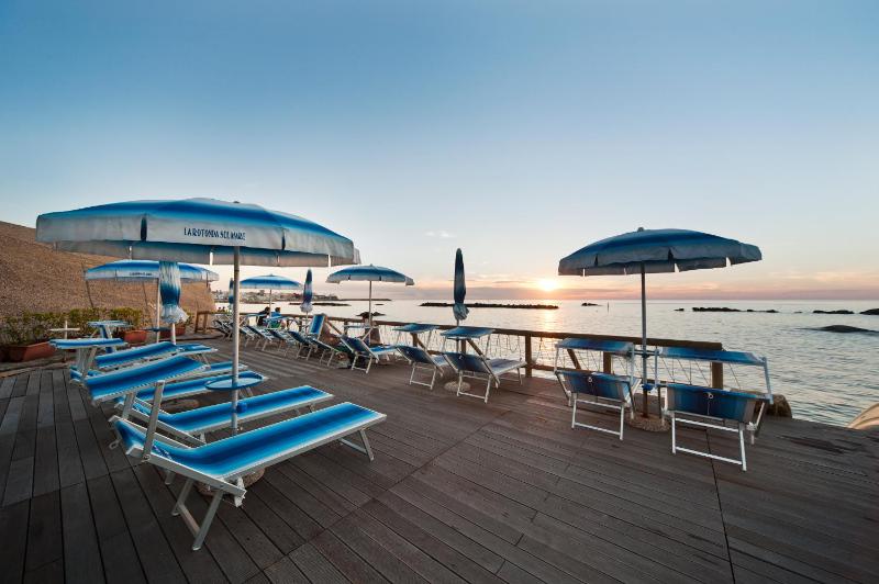 Residence Hotel La Rotonda Sul Mare - image 16