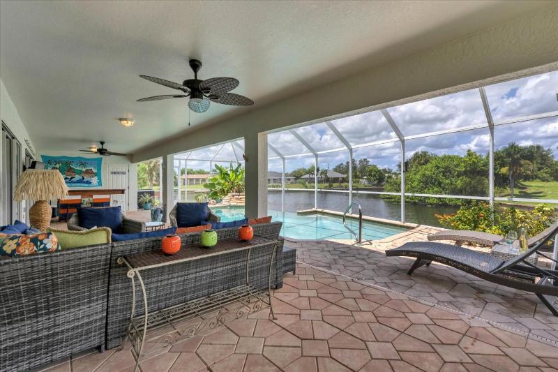Cape Coral Private Pool on Canal 3BR - image 11