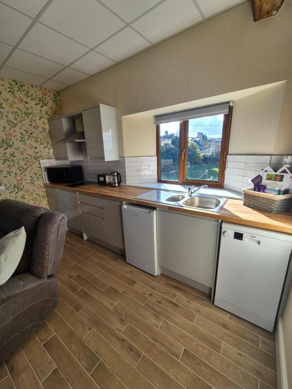 Padley Farm - image 23