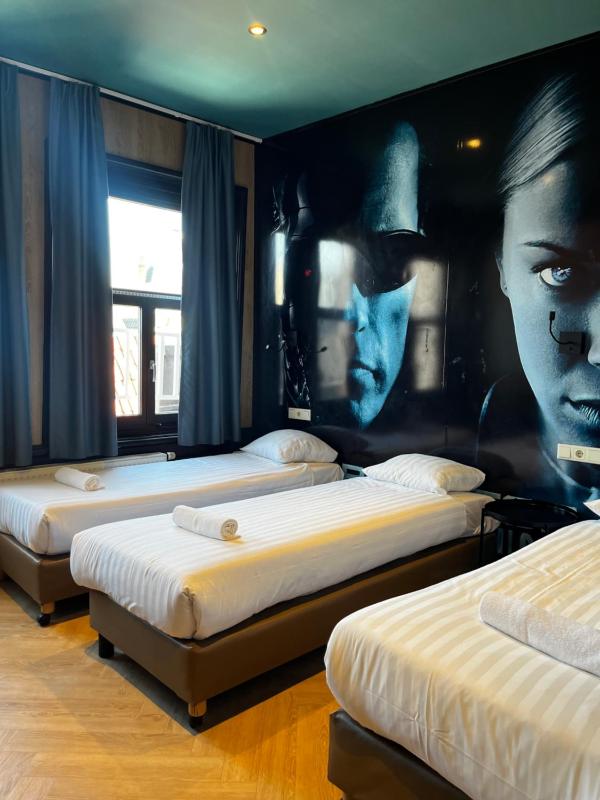 Triple Private Room image 2