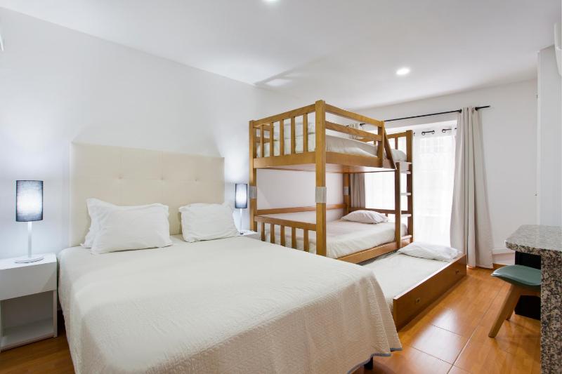 Braganca Oporto - image 3