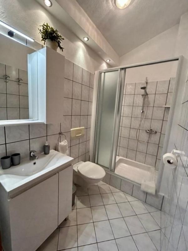 Villa Biokovo Apartment 6 - image 11