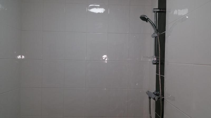 Double Room image 3