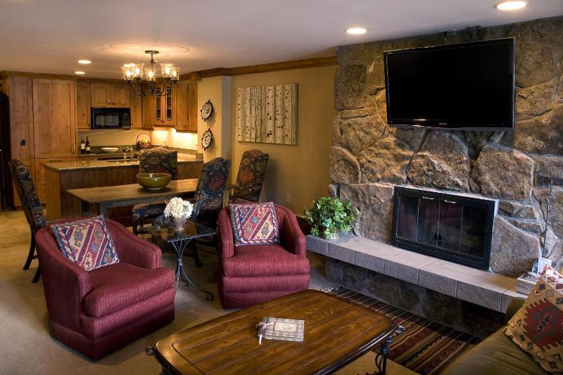 Two-Bedroom Apartment image 1