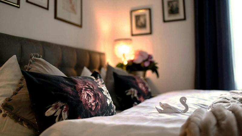 Superior Double Room image 3