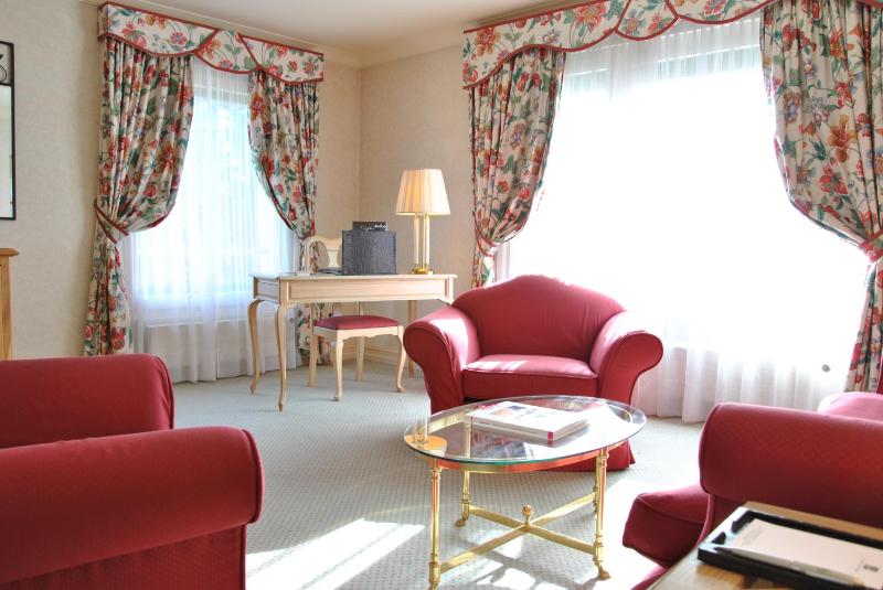 Deluxe Golf Suite image 2