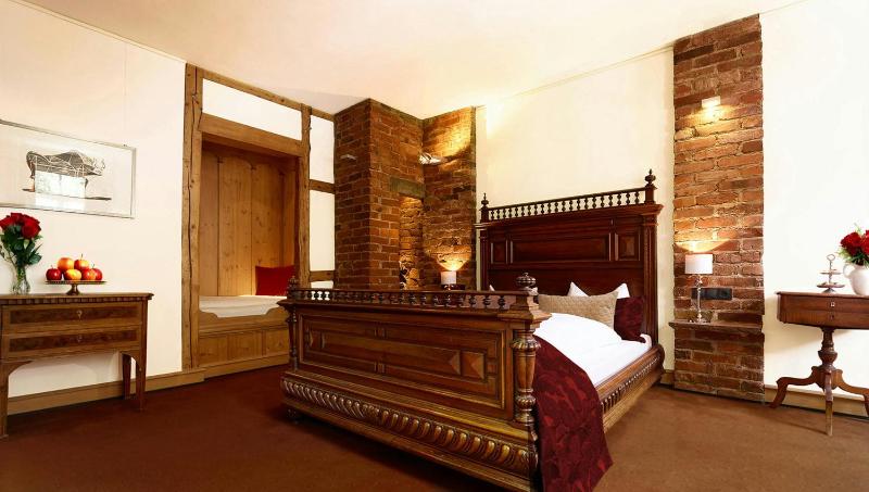 Superior Double Room image 1