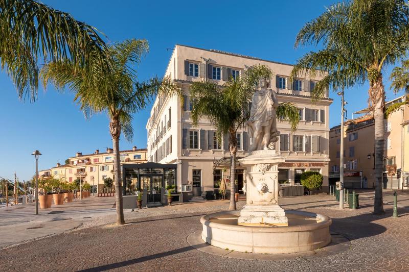 Hotel Restaurant de la Tour - image 43