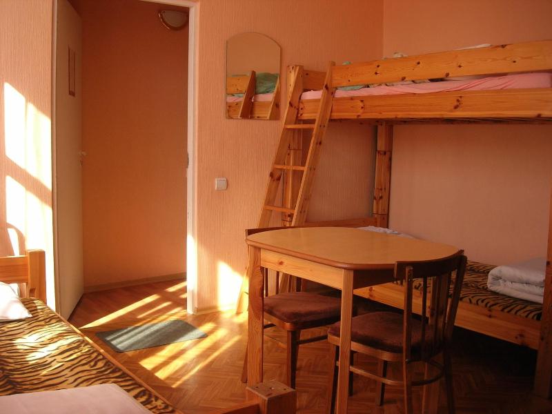 Elizabeth's YH Rooms - image 9