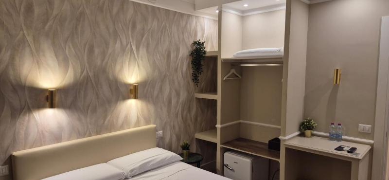 Superior Double Room image 1