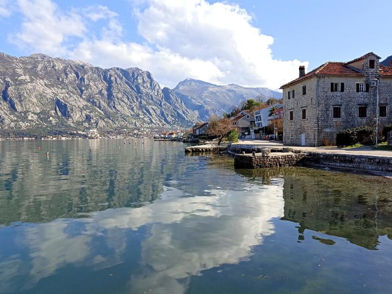 Amazing BayView Apartment Kotor - image 7