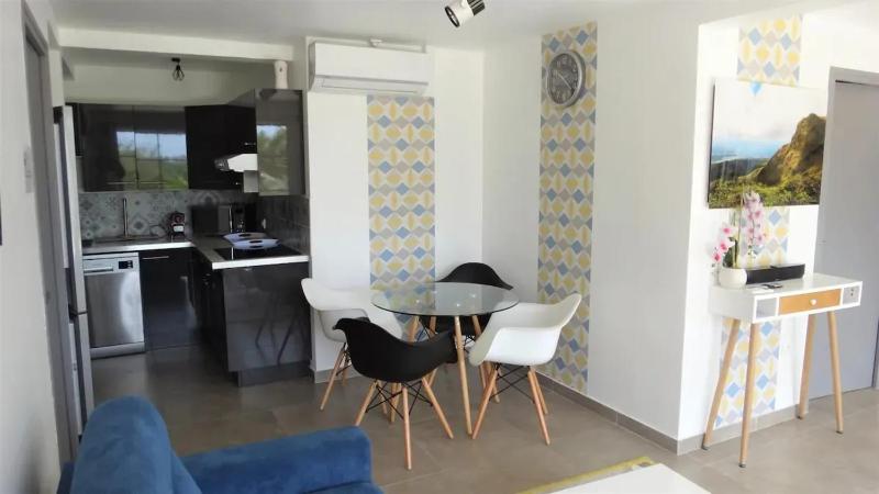 Maison avec vue sur la mer à La Trinité piscine partagée - image 13