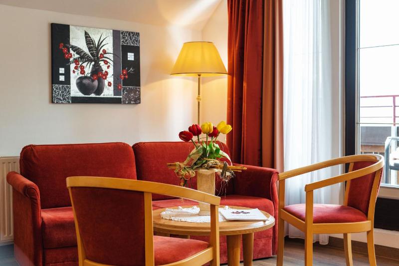 Two-Bedroom Suite image 3