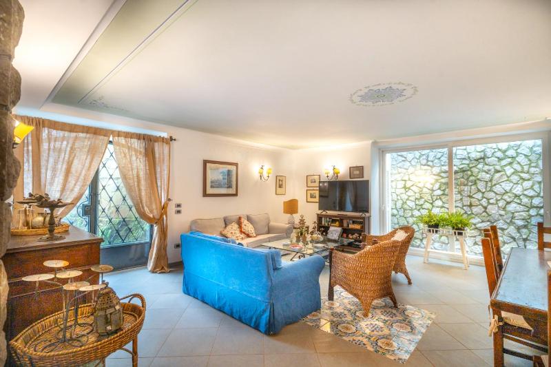 GOCCE VILLAS - Villa Golfo D'oro - image 17