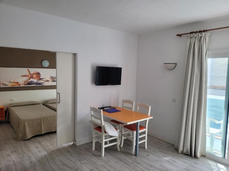 Apartamentos Arcadio - image 10