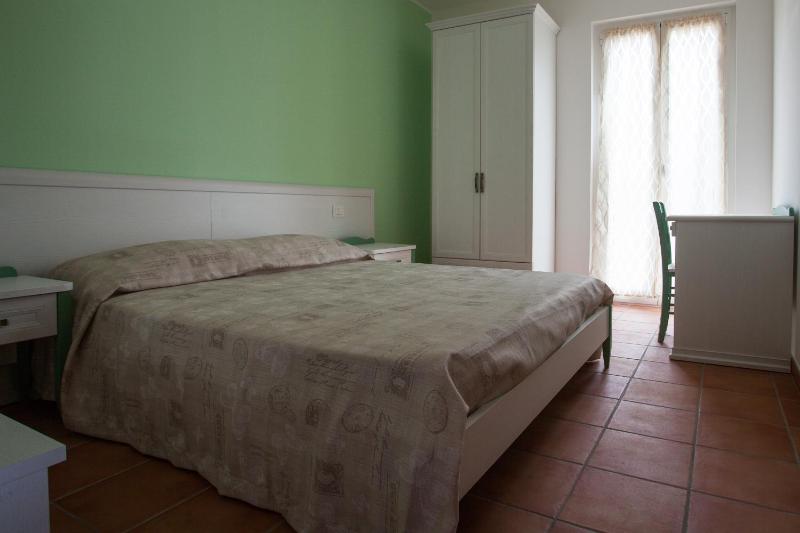 Apartment - Ground Floor image 4