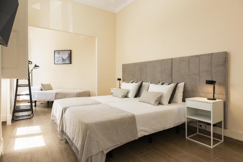 City Rooms Guest House by HD - image 3