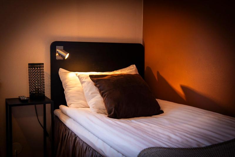 Single Room image 4