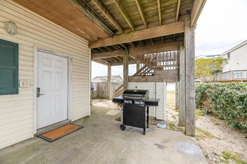 Boss's Playhouse - KDH MP 7.5 330 Yds to Beach Pool Hot Tub Pets OK Flex Stays - image 9