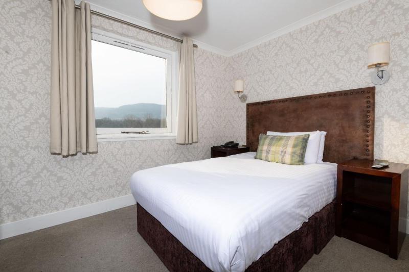Single Room image 3