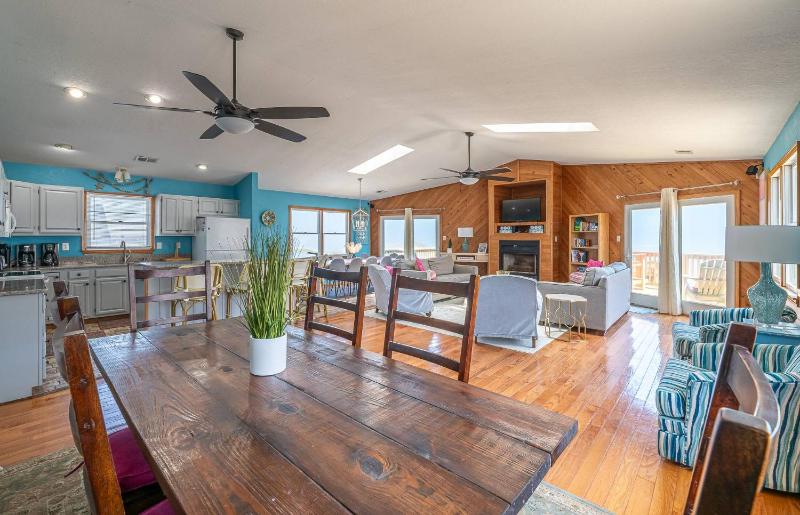 The Sweet Spot - KDH MP 7.5 Oceanfront Ocean View Pool Hot Tub Pets OK Flex Stays - image 35