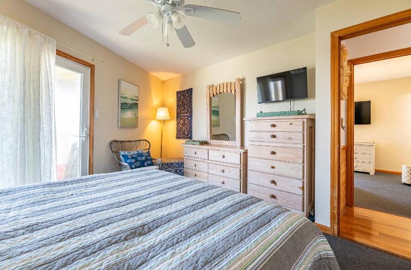 The Sweet Spot - KDH MP 7.5 Oceanfront Ocean View Pool Hot Tub Pets OK Flex Stays - image 28