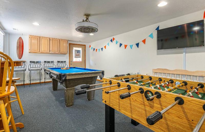 The Sweet Spot - KDH MP 7.5 Oceanfront Ocean View Pool Hot Tub Pets OK Flex Stays - image 18