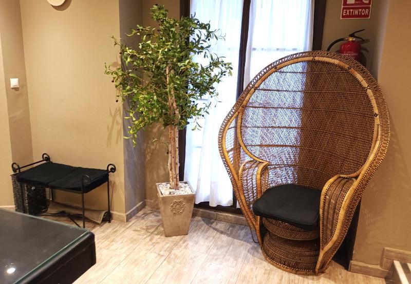 Triple Room with Terrace image 1