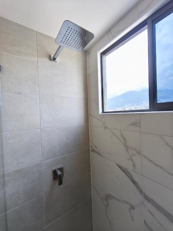 Coliving Ecuador Edificio Efyra La Carolina Quito - image 15