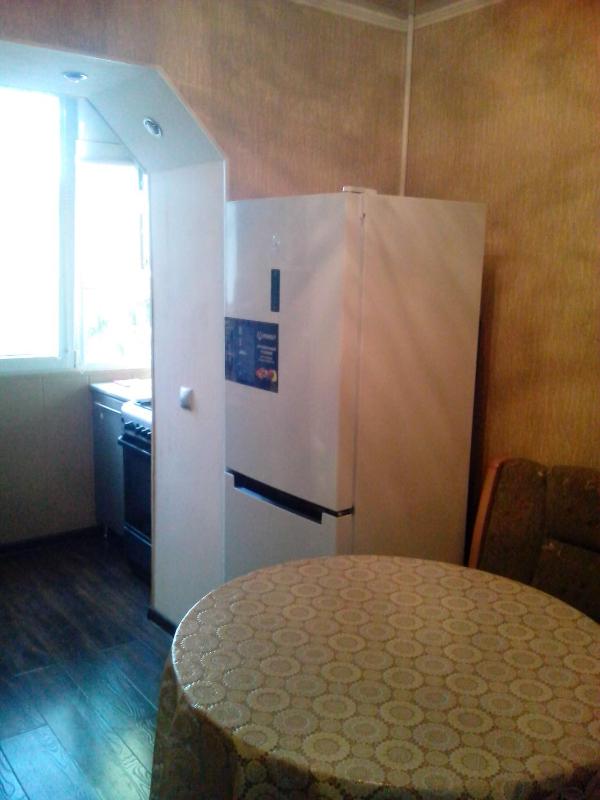 One-Bedroom Apartment image 3