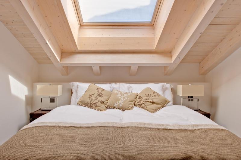 Penthouse Apartment with Matterhorn View image 3