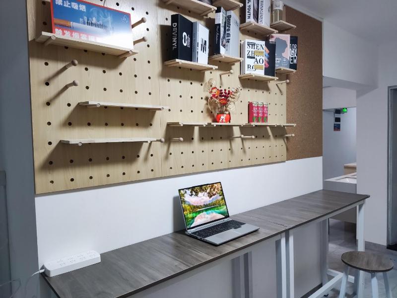 Shenzhen Three Cats Youth Hostel Luohu Port Branch - image 22