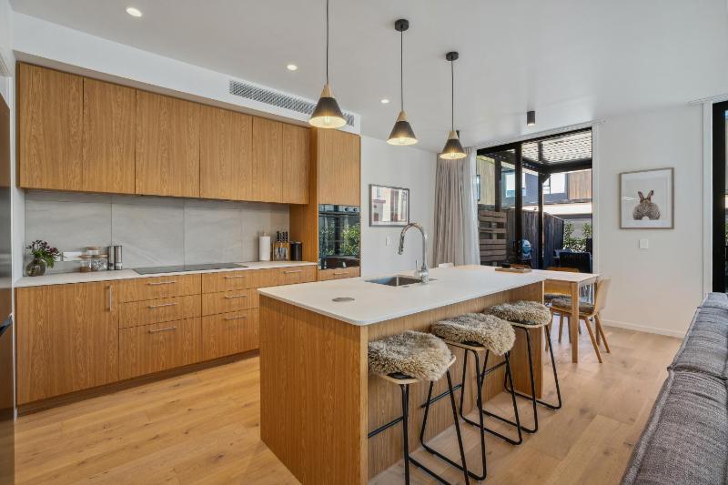 Explorers Rest - Wanaka Holiday Home - image 17