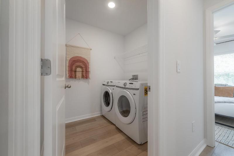 2405 E 19th Ave - image 8