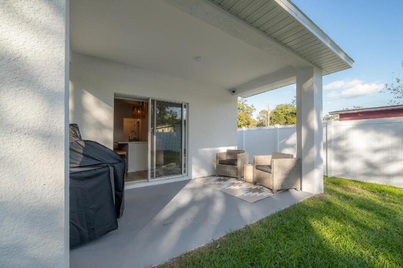 2405 E 19th Ave - image 50