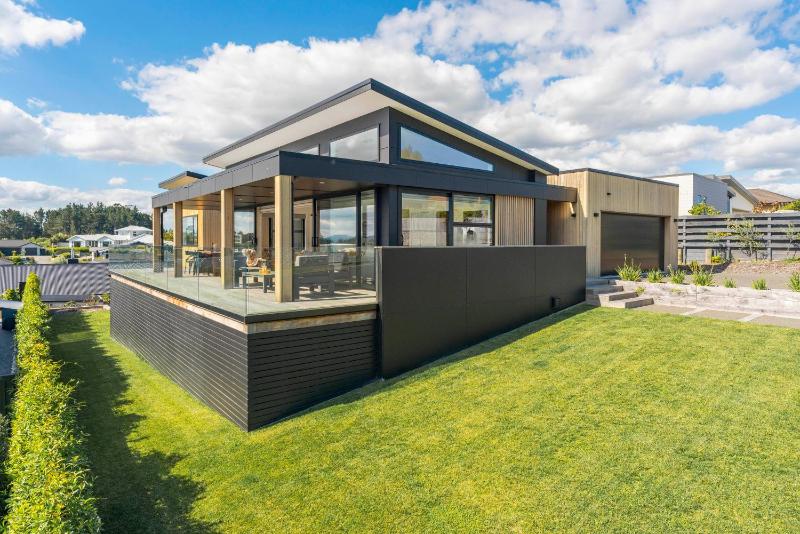 Botanical Oasis - Taupo - image 28