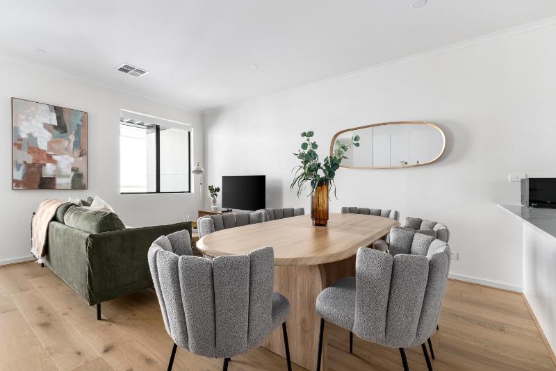 Stafford St Apartments by Urban Rest - image 14