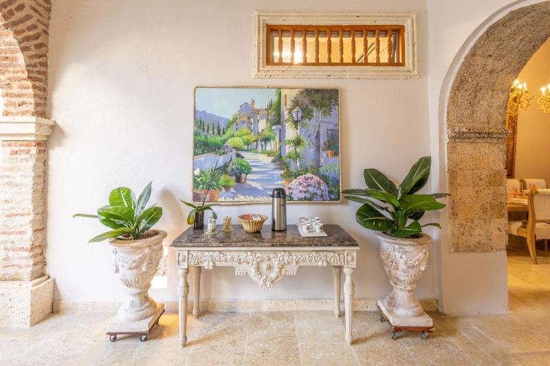 Casa Beatriz Luxury Colonial House - image 3