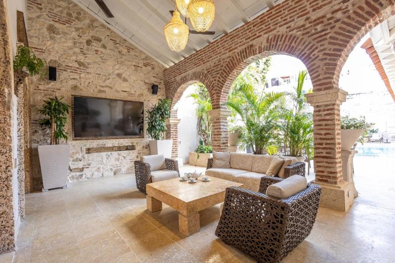 Casa Beatriz Luxury Colonial House - image 13