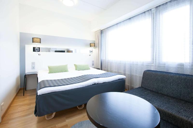 Standard King Room image 1