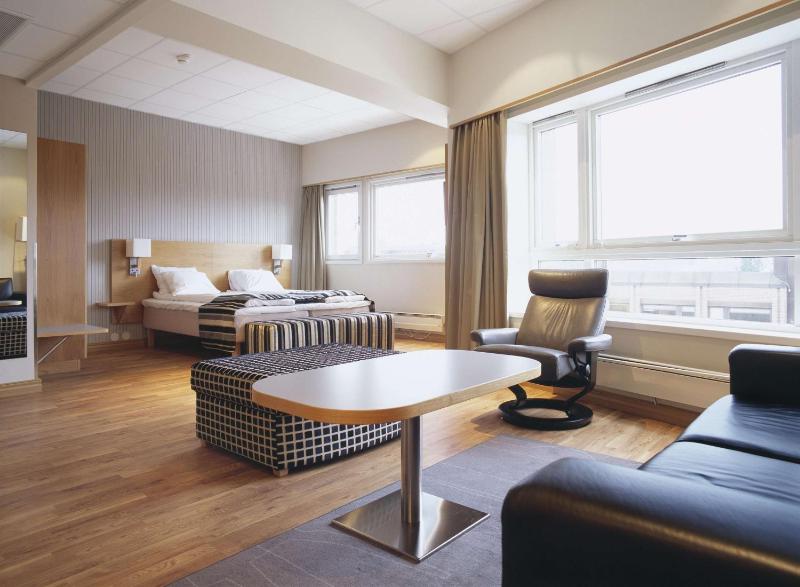 Junior Suite image 1