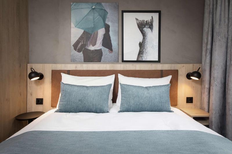 Superior Queen Room image 1