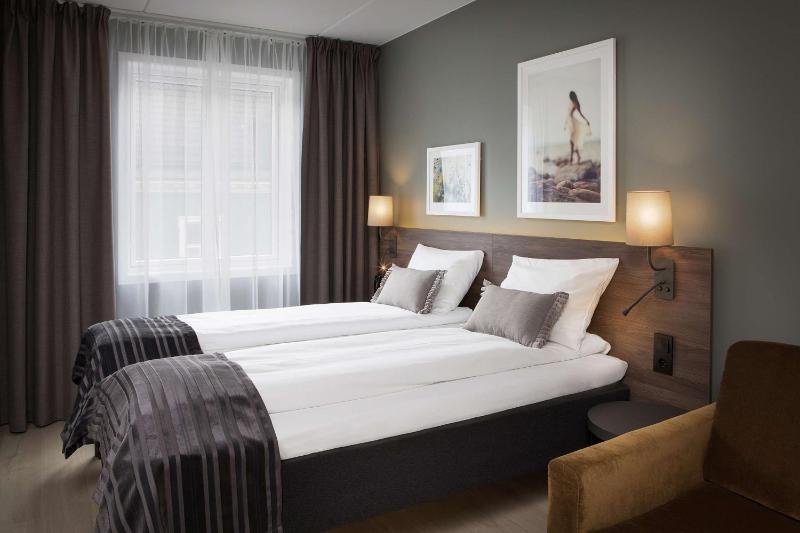 Master Suite image 1