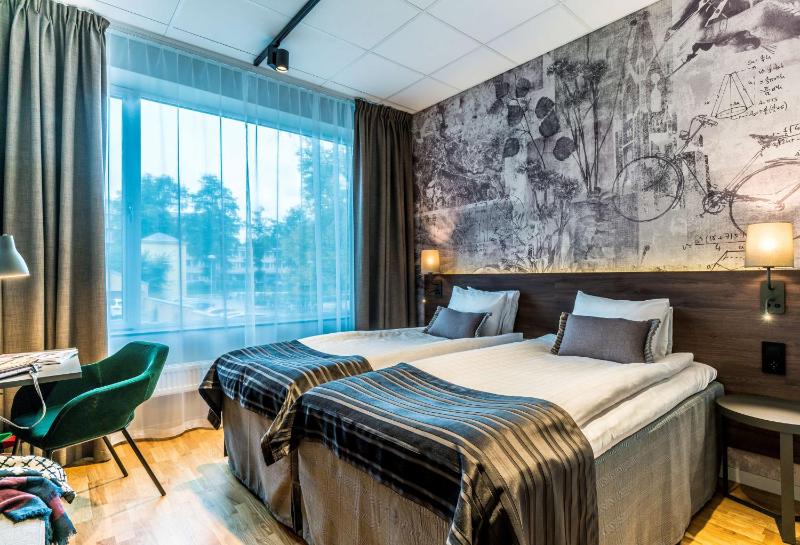 Standard Double or Twin Room image 1