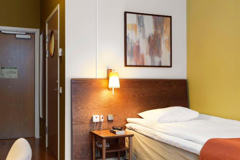 Single Room image 1