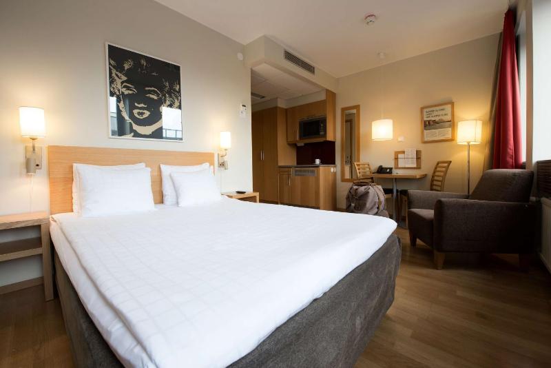 Standard Double Room image 1