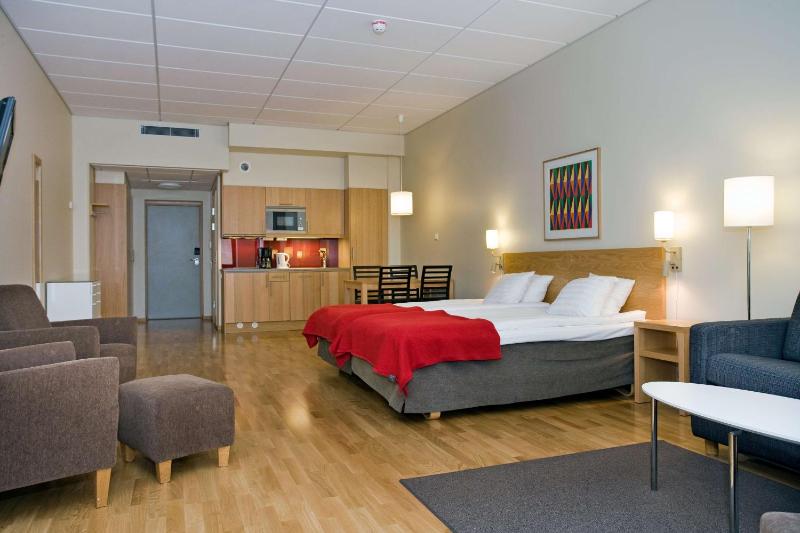 Sky Hotel Malmö City - image 24